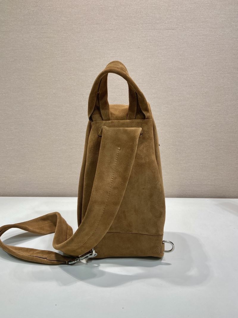 Pra*a waist chest packs